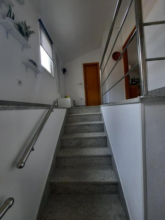 Ferienwohnung Ojdana Zivkovic Rogoznica  Exterior foto